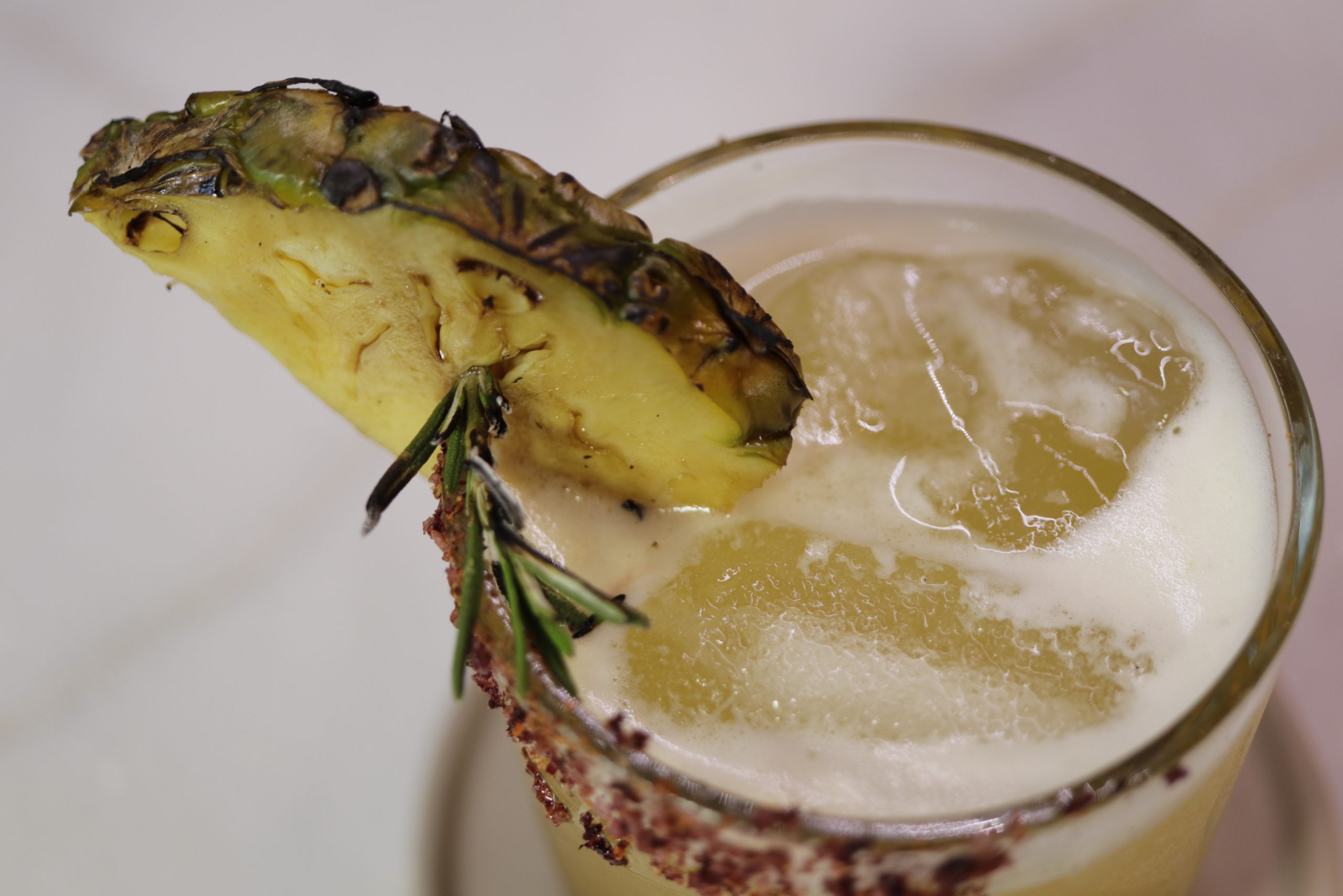 🍸 MEZCALINA DE PIÑA